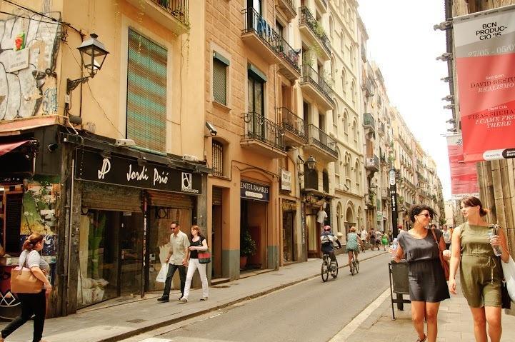 Center-Ramblas Casa de hóspedes Barcelona Exterior foto